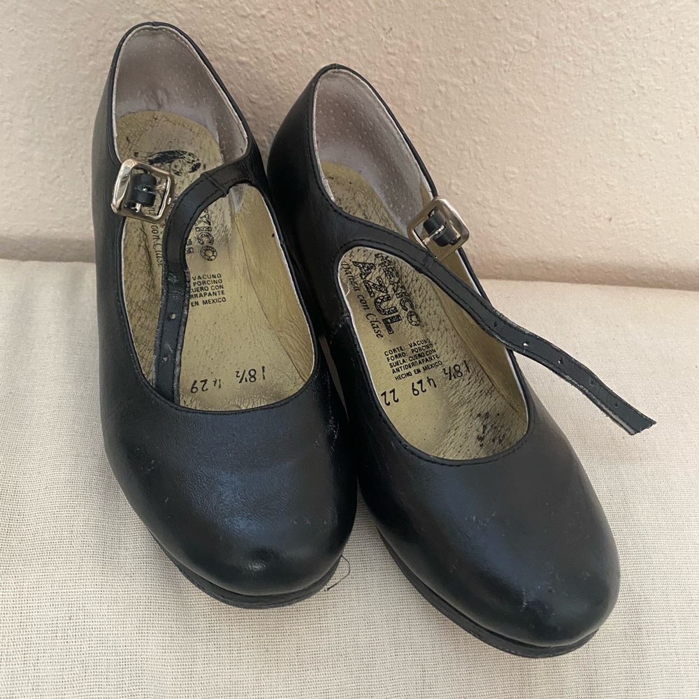 Black Folklorico Shoes for girls